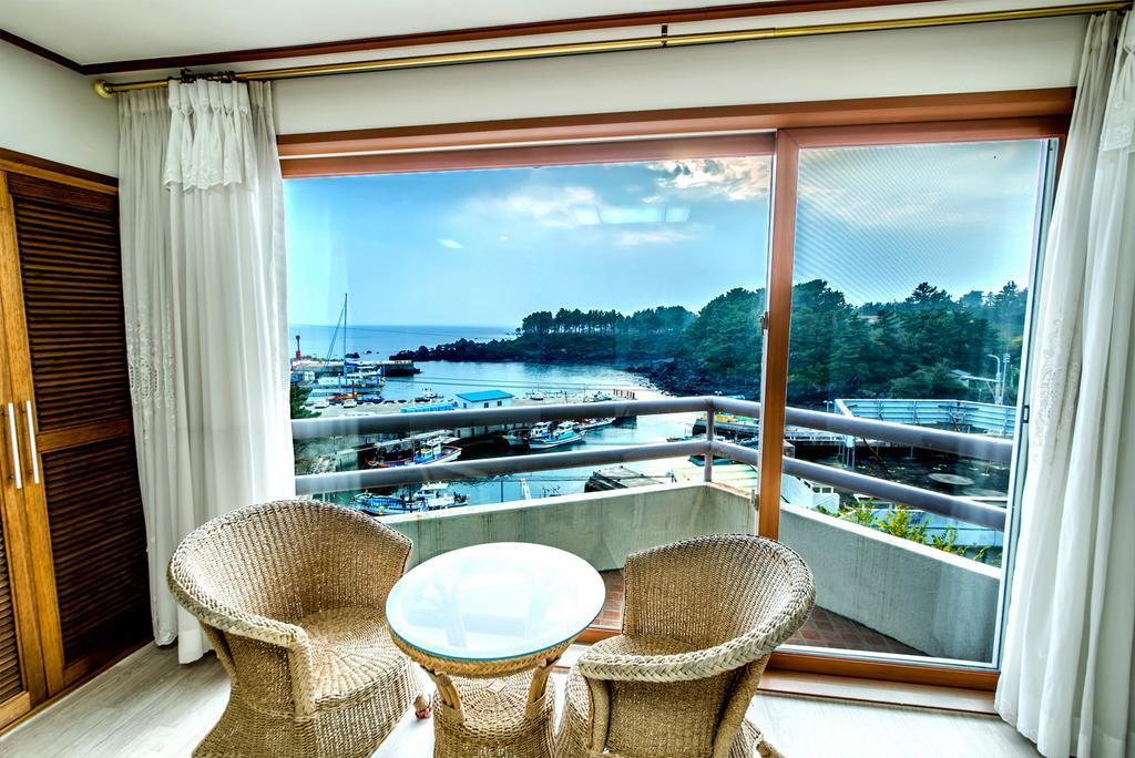 Dongsannara Pension Seogwipo Exterior foto